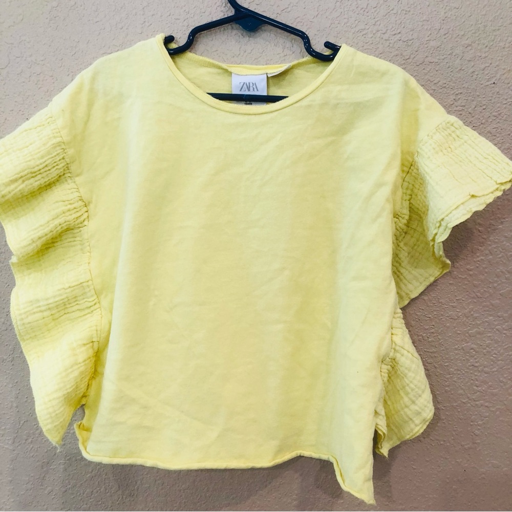 Zara Kids Girls 99 % Cotton Yellow Shirt With Frill Sleeve Size 5-6Y